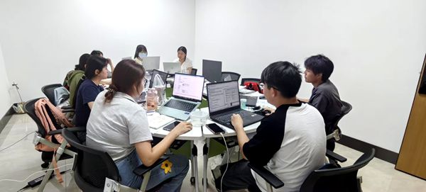 我校全力升級數字內容制作服務，構建未來教學新生態